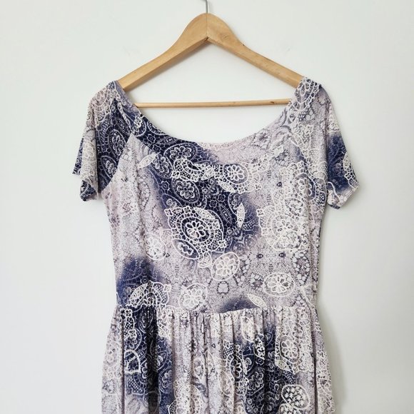 Vintage Cottagecore Maxi Dress Floral 3D Texture‎ Purple White Y2K // Medium - Picture 11 of 15